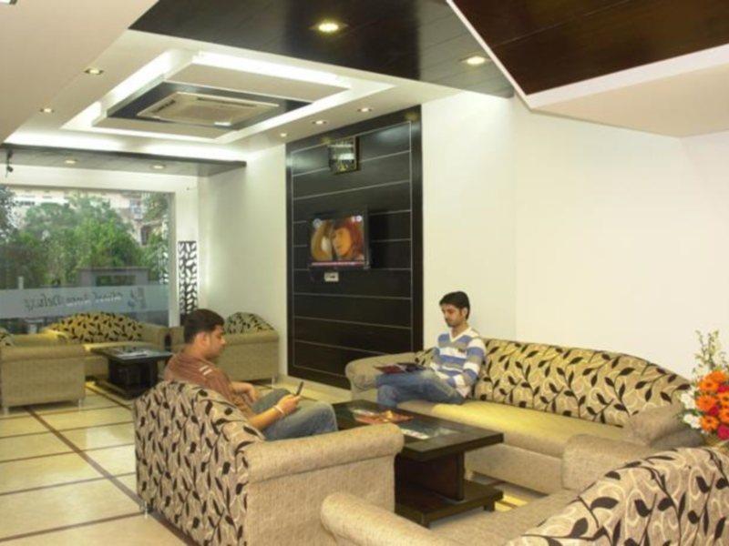 Hotel Apra Deluxe Νέο Δελχί Εξωτερικό φωτογραφία