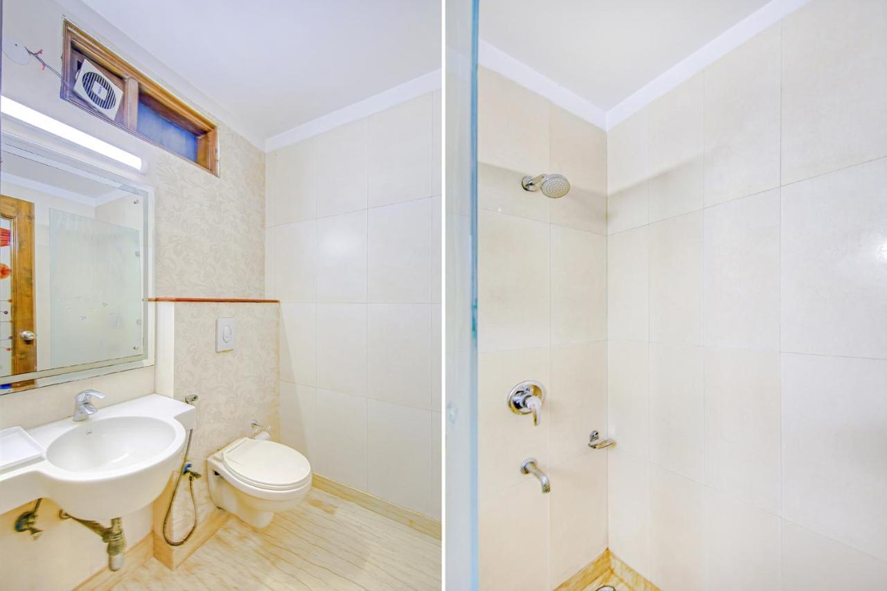 Hotel Apra Deluxe Νέο Δελχί Εξωτερικό φωτογραφία