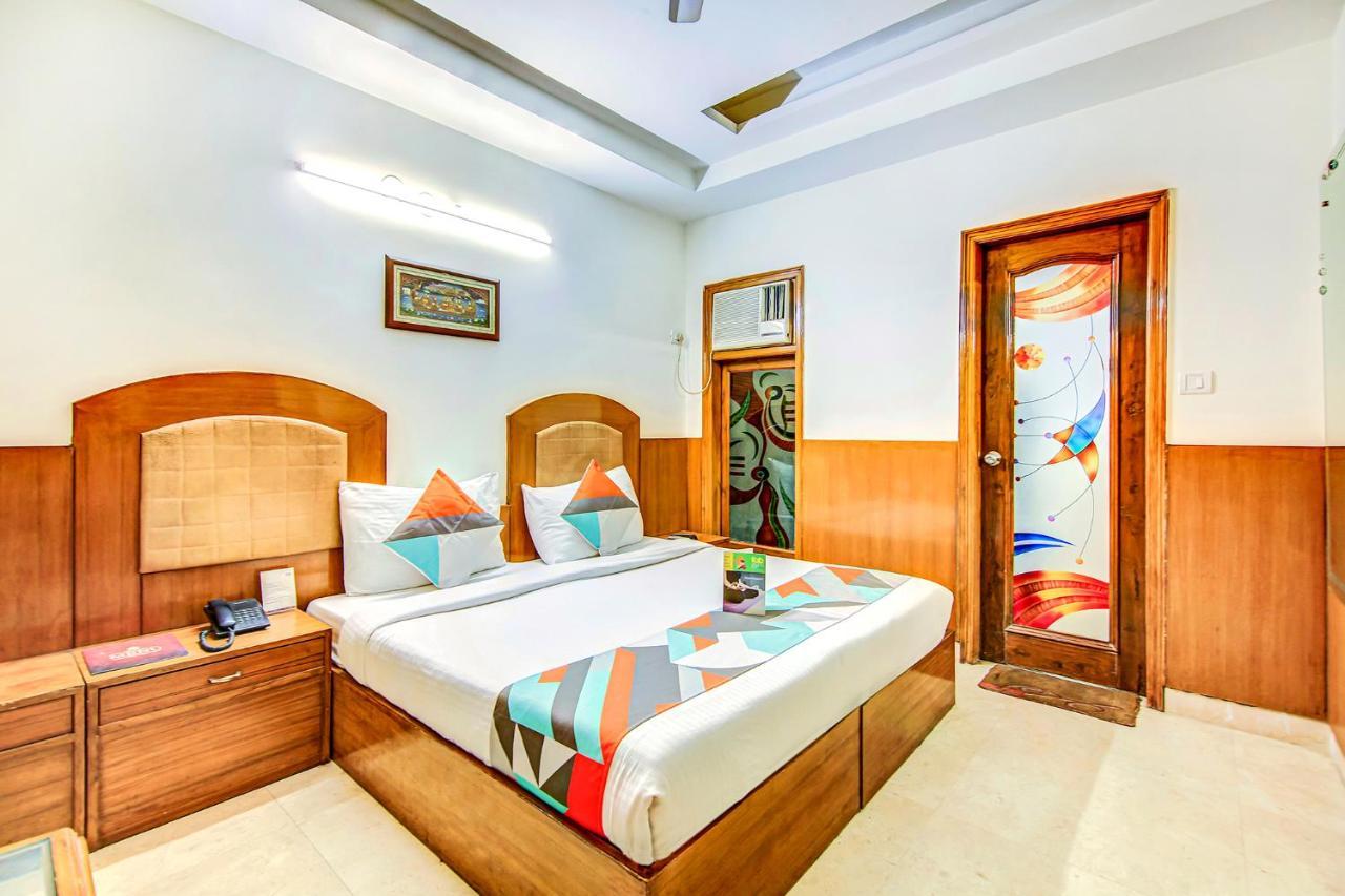 Hotel Apra Deluxe Νέο Δελχί Εξωτερικό φωτογραφία