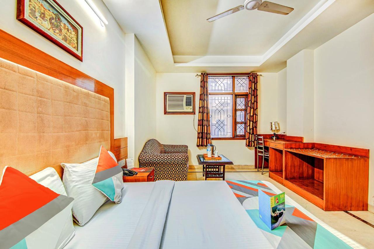 Hotel Apra Deluxe Νέο Δελχί Εξωτερικό φωτογραφία